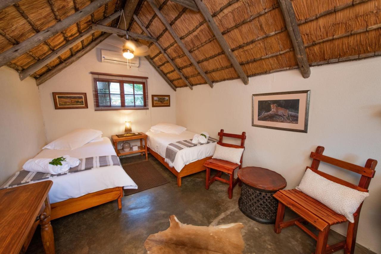 Shumba Safaris Bush Camp Villa Hoedspruit Bagian luar foto