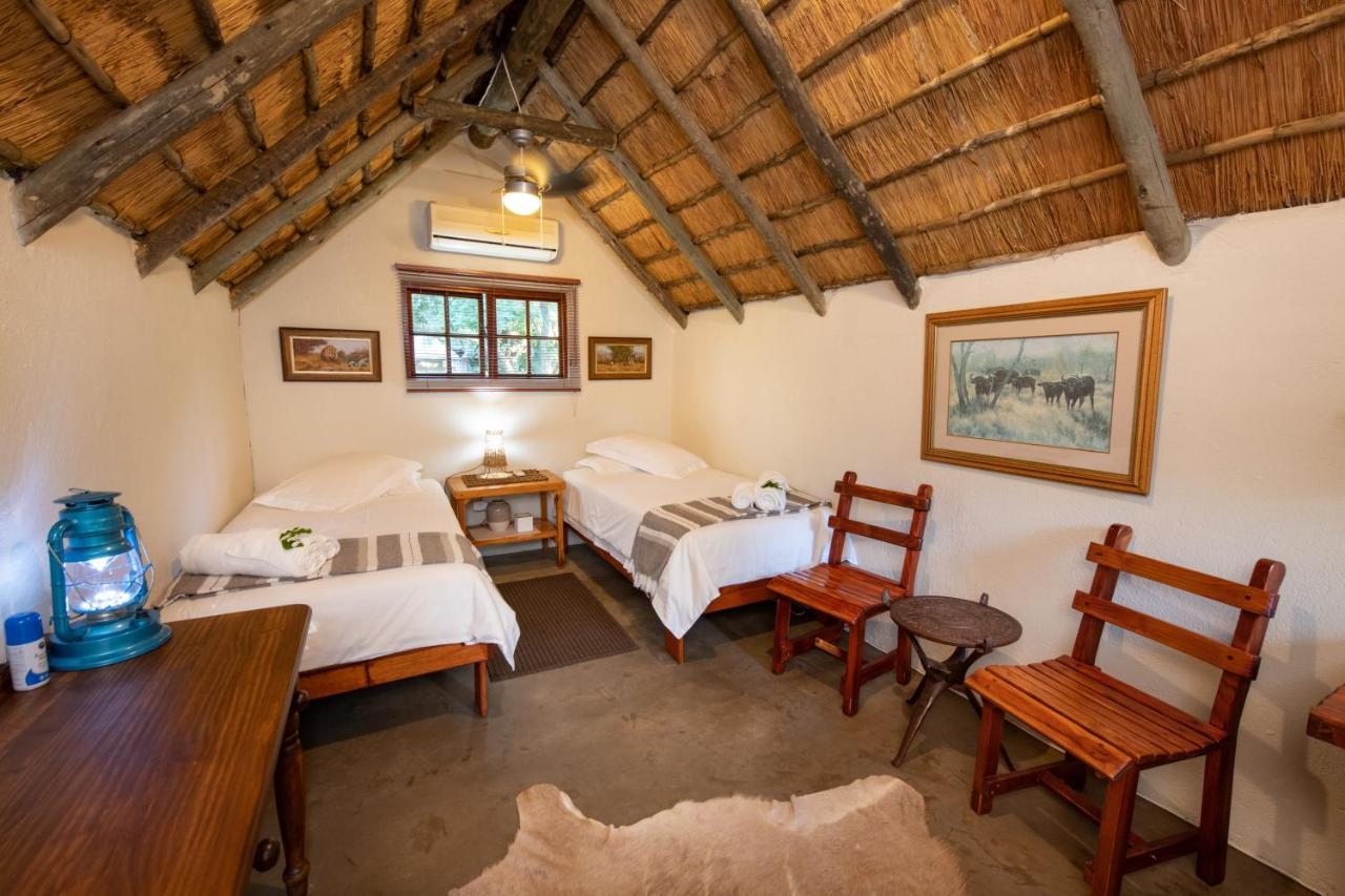 Shumba Safaris Bush Camp Villa Hoedspruit Bagian luar foto