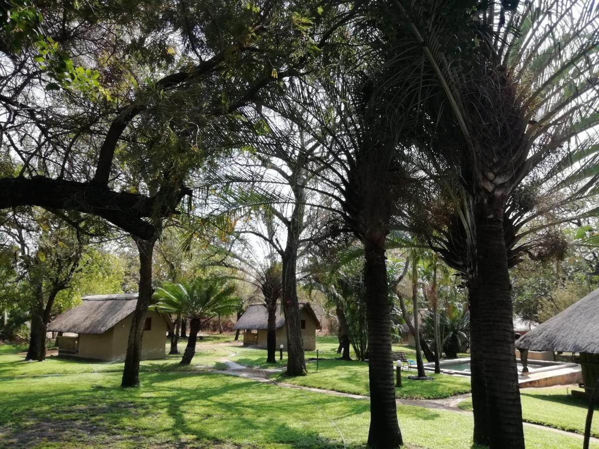 Shumba Safaris Bush Camp Villa Hoedspruit Bagian luar foto