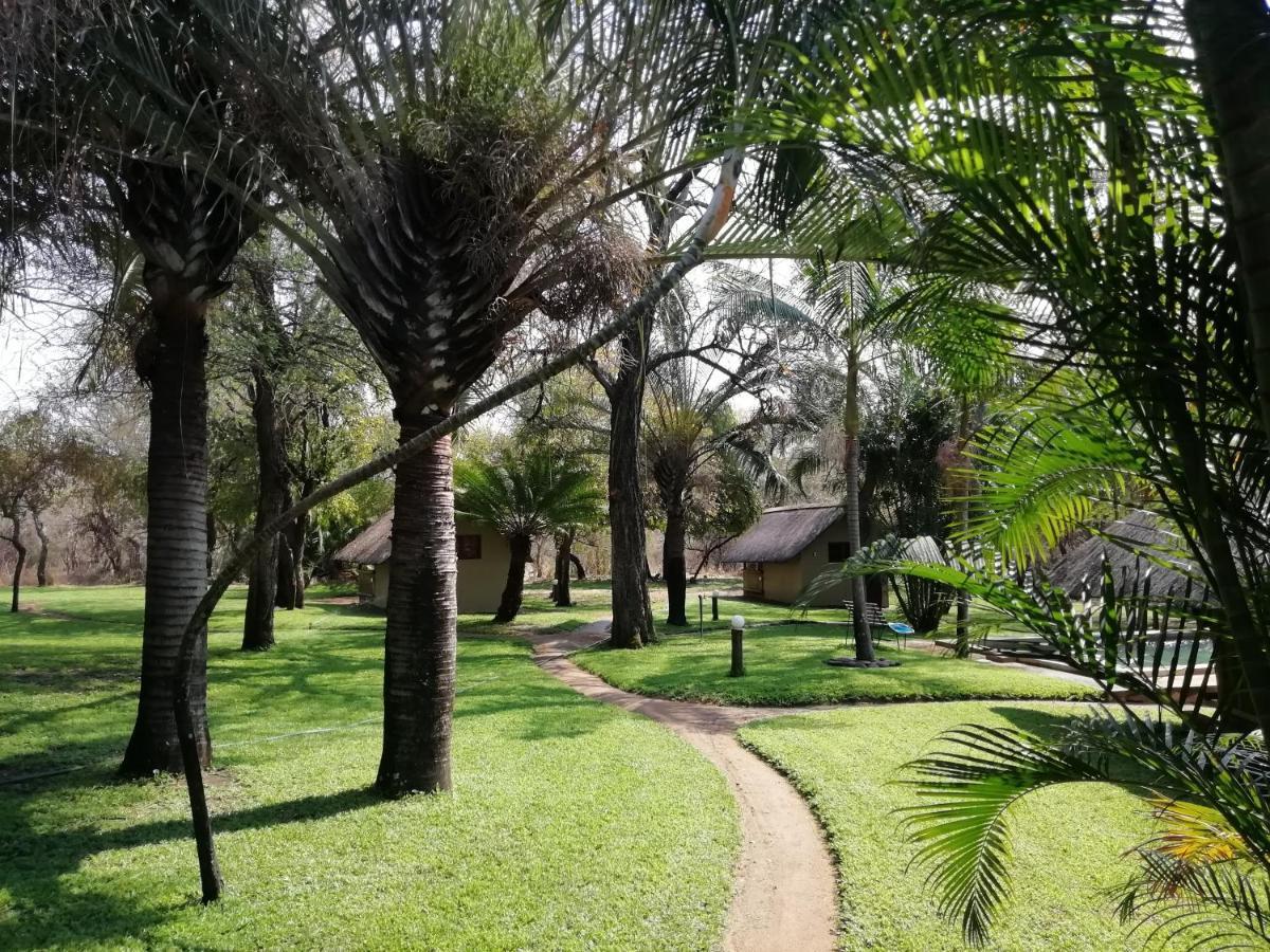 Shumba Safaris Bush Camp Villa Hoedspruit Bagian luar foto