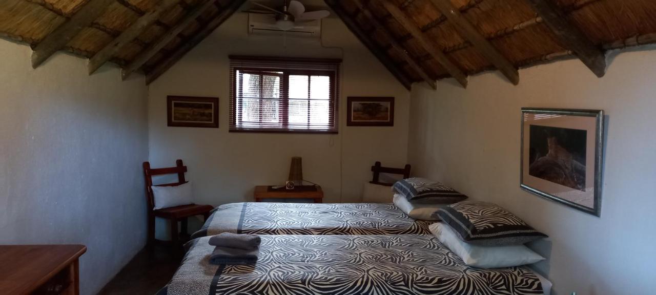 Shumba Safaris Bush Camp Villa Hoedspruit Bagian luar foto