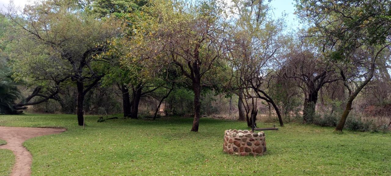 Shumba Safaris Bush Camp Villa Hoedspruit Bagian luar foto